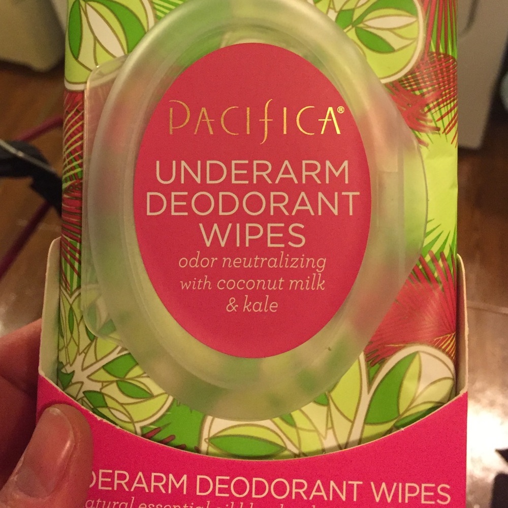 Pacifica underarm deodorant wipes